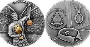 2023 2 oz Niue Antique Silver The Winner Robert Lewandowski Coin (Box +